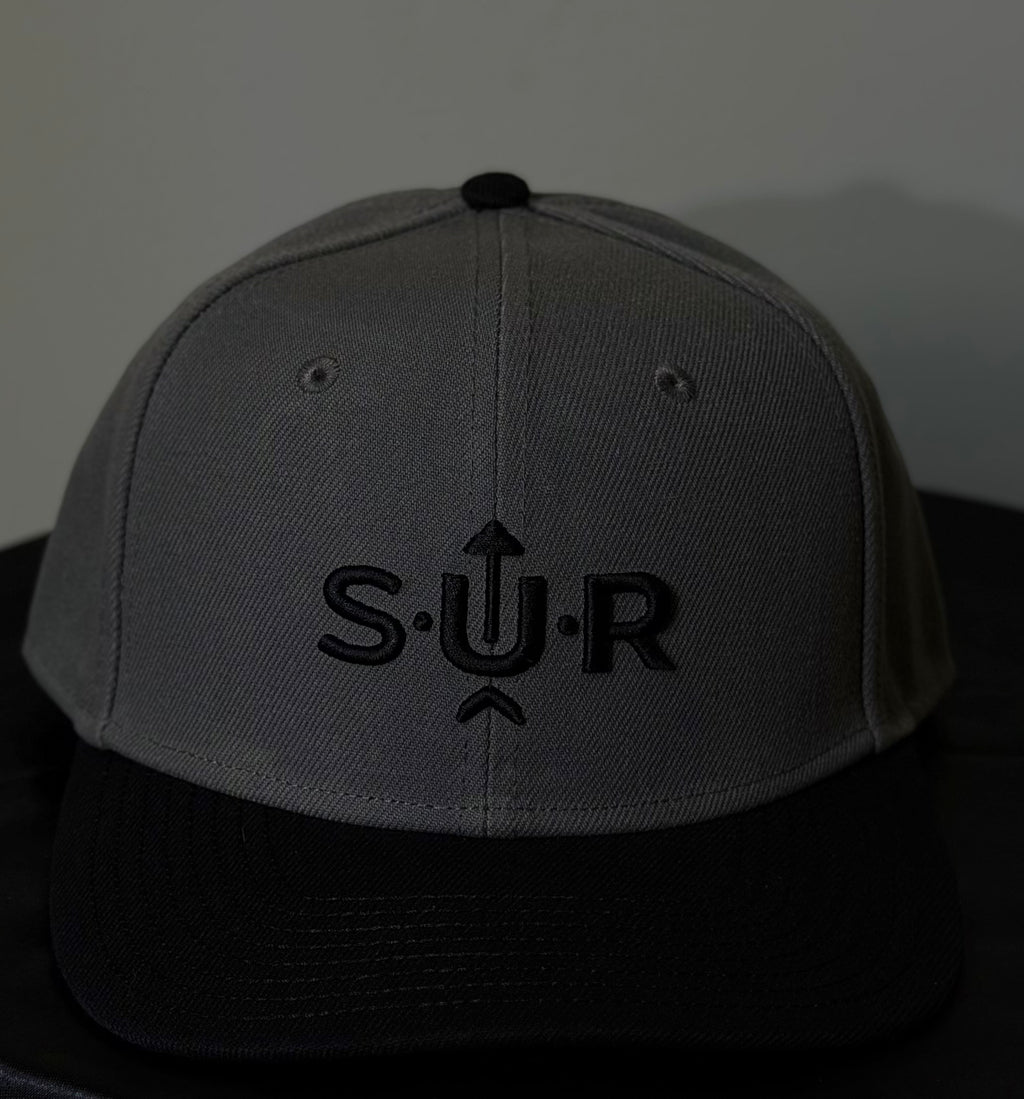 SUR Signature Snapback – Concrete Grey