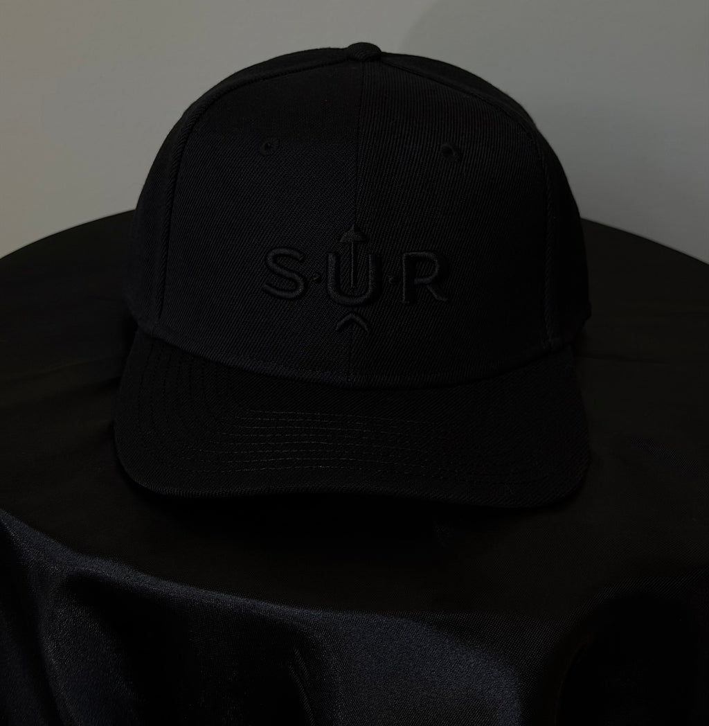 SUR Signature Snapback – Black
