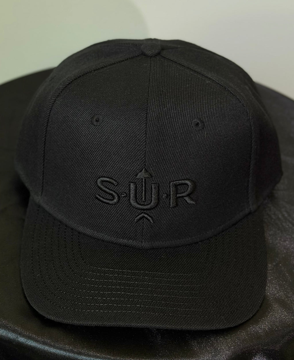 SUR Signature Snapback – Black